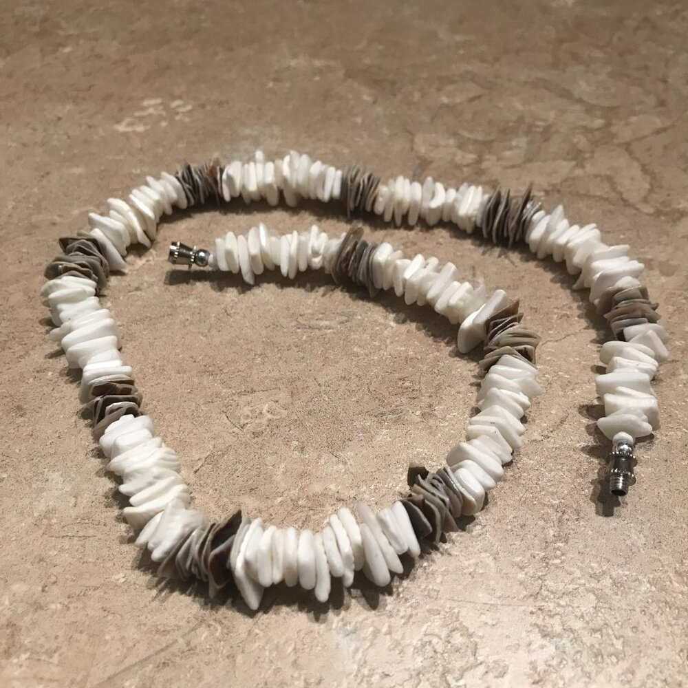 Broken Shell Necklace - Picture 8 of 9